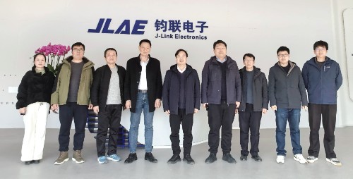 Vice President Huang Zhixiang and his delegation from Anhui University visit J-Link Electronics